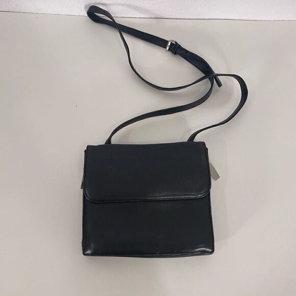 Hobo International Vintage Black Leather Two Side Crossbody Purse - Picture 2 of 8